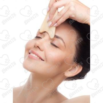 Скребок используют для лимфодренажного массажа лица и тела Скребок используют для лимфодренажного массажа лица и тела